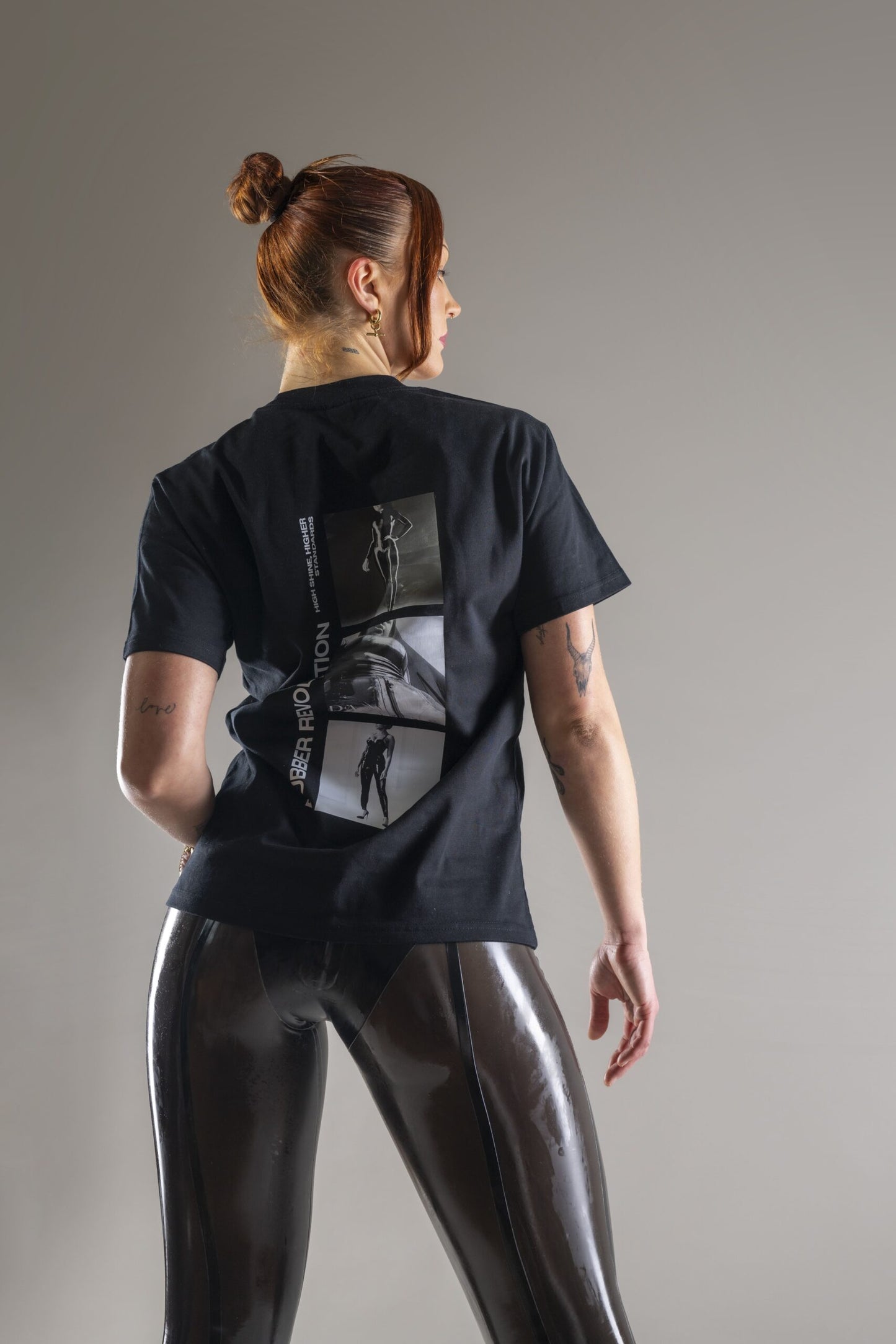 Dea Latex Heavyweight Unisex Tee image 5